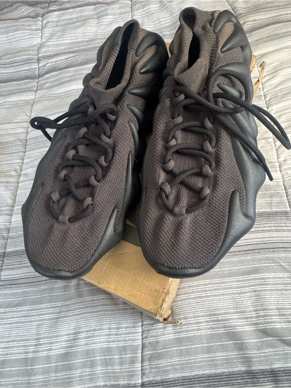 Yeezy Men's Dark Brown/Black Knit Runner Sneakers